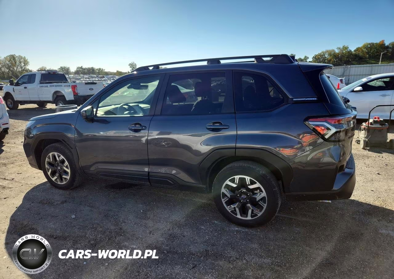 2025 Subaru Forester Premium VIN:JF2SLDDC7SH427676 - 2
