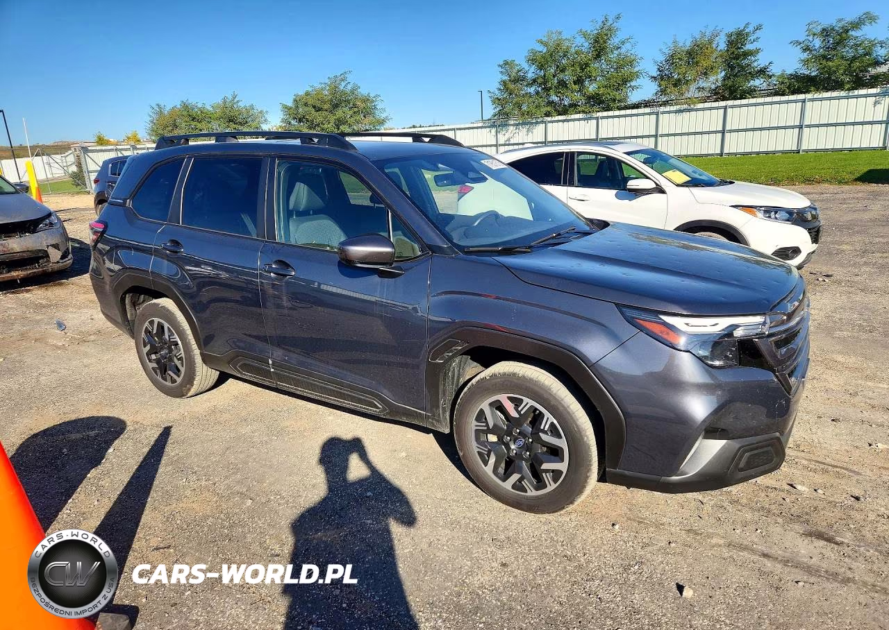 2025 Subaru Forester Premium VIN:JF2SLDDC7SH427676 - 4
