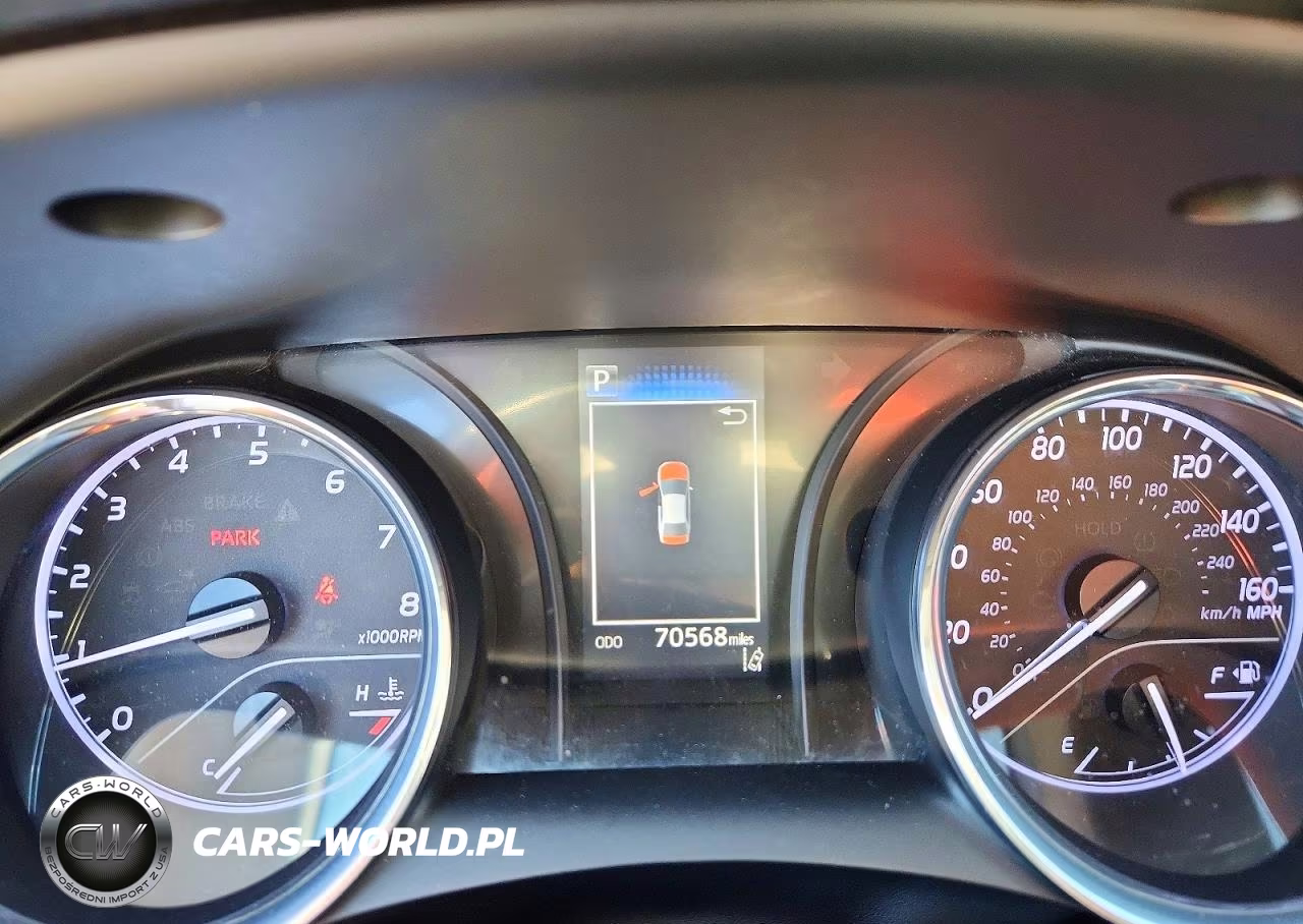 2019 Toyota Camry L VIN:4T1B11HK5KU229878 - 9