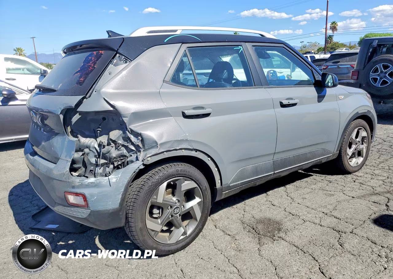 2022 Hyundai Venue Limited VIN:KMHRC8A31NU179893 - 3