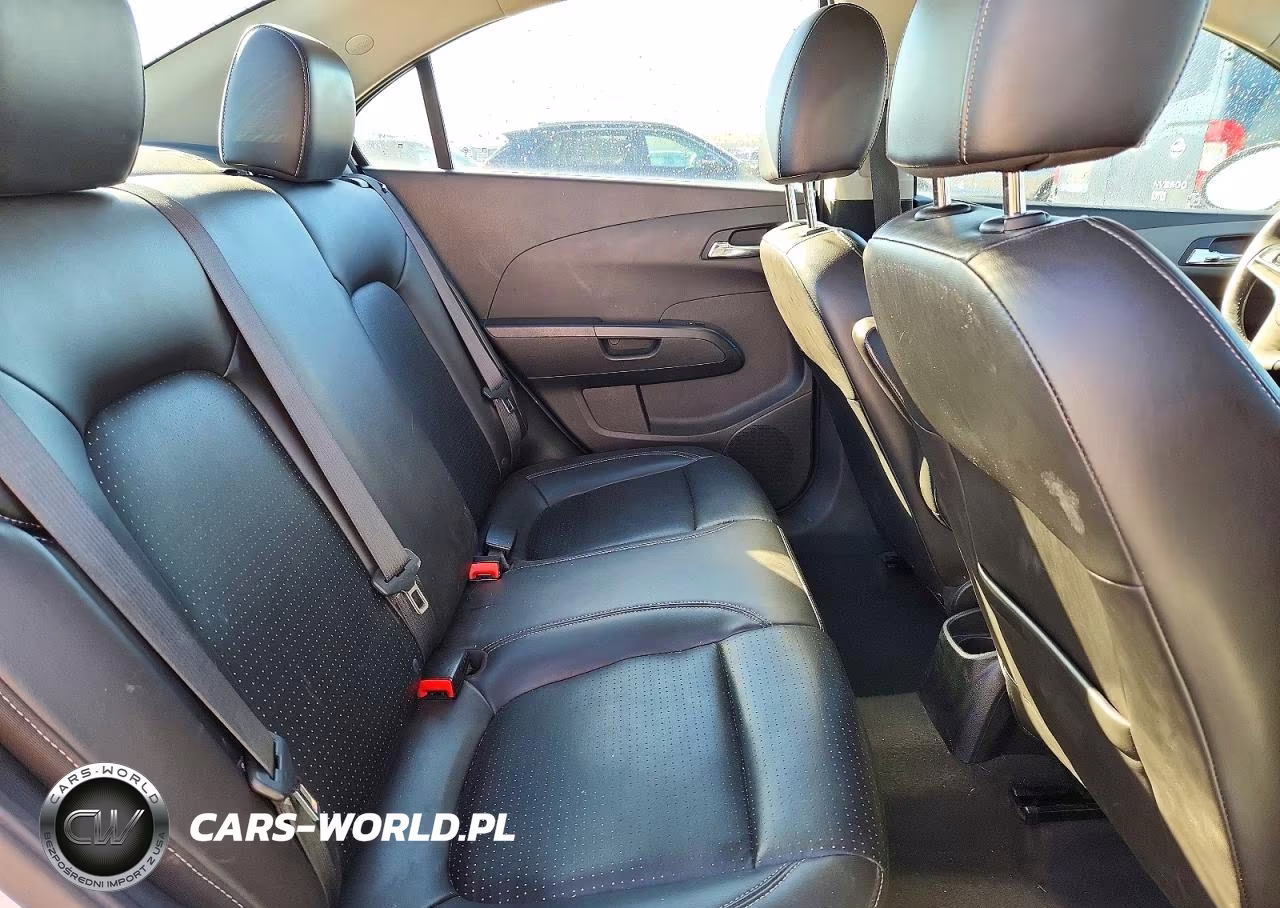2016 Chevrolet Sonic Ltz VIN:1G1JE5SBXG4145995 - 10