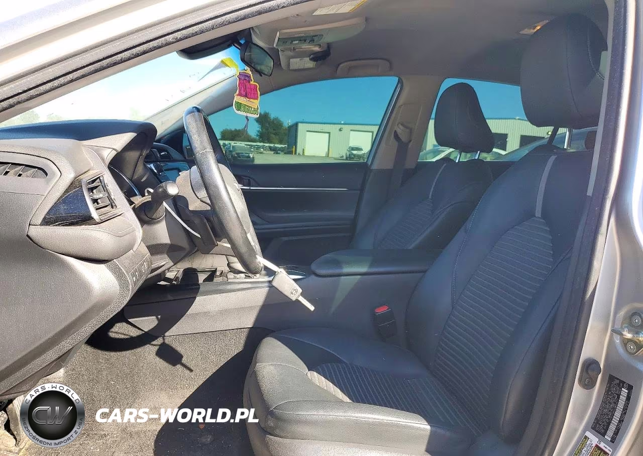2020 Toyota Camry Se VIN:4T1G11AKXLU891571 - 7