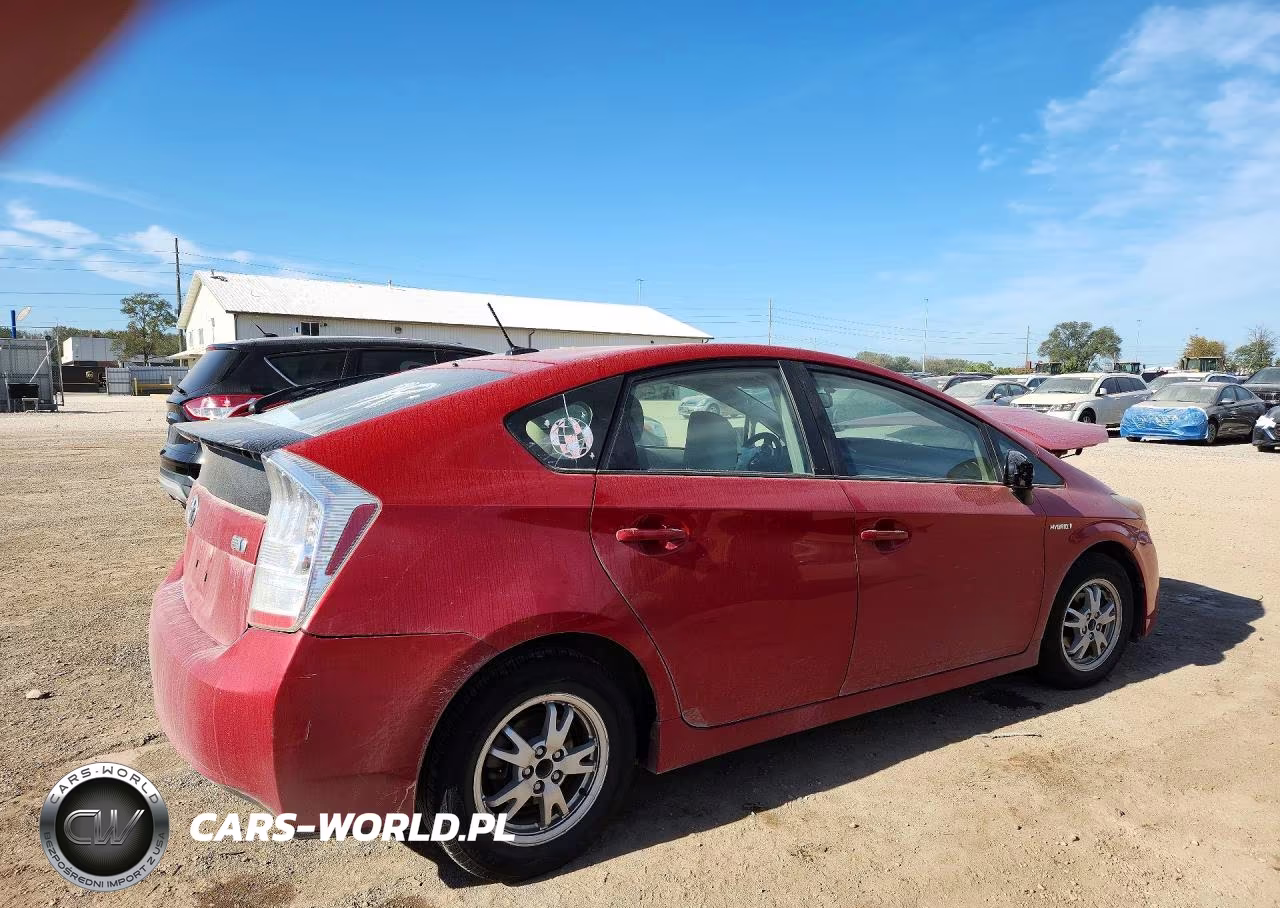 2011 Toyota Prius Three VIN:JTDKN3DU5B5332658 - 3