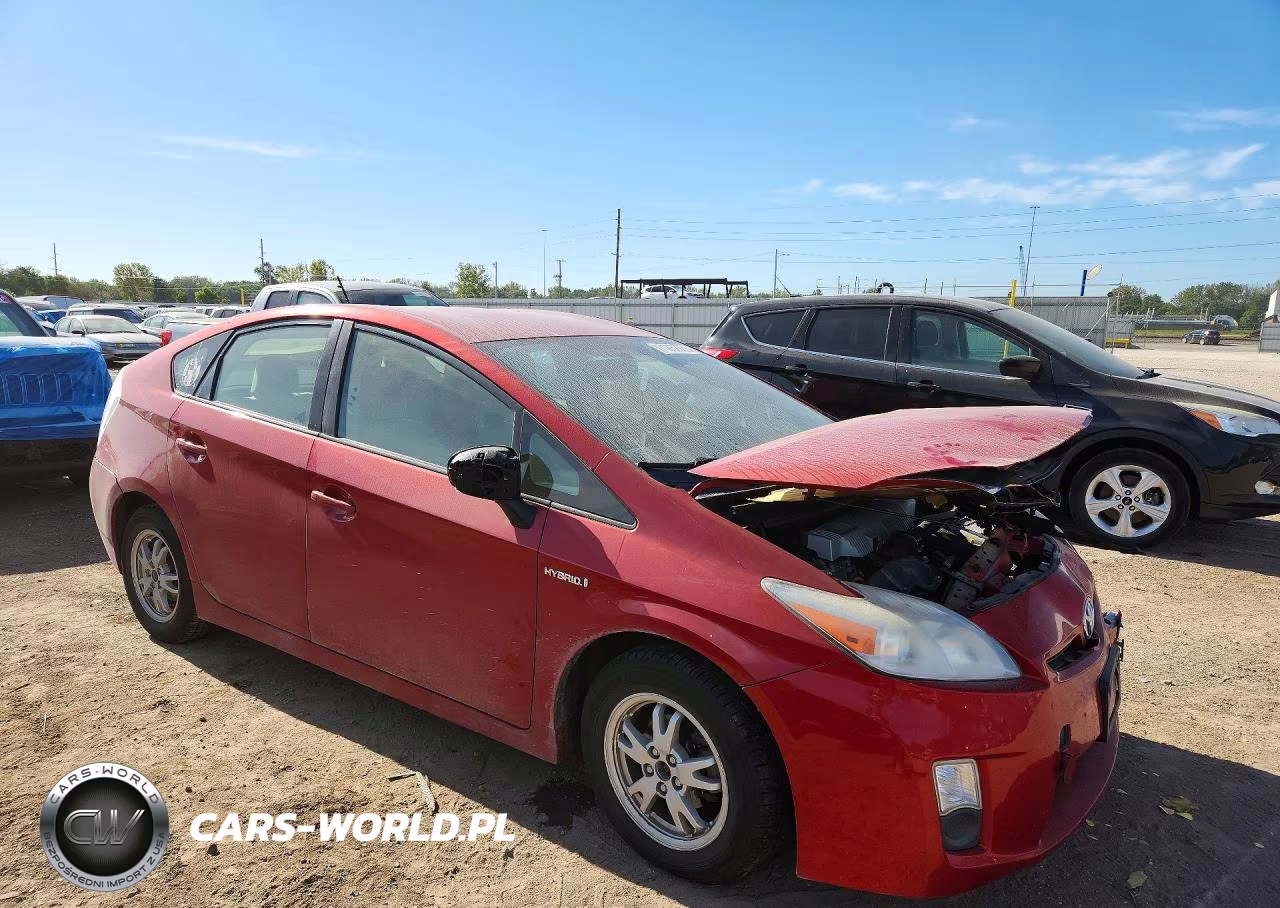 2011 Toyota Prius Three VIN:JTDKN3DU5B5332658 - 4