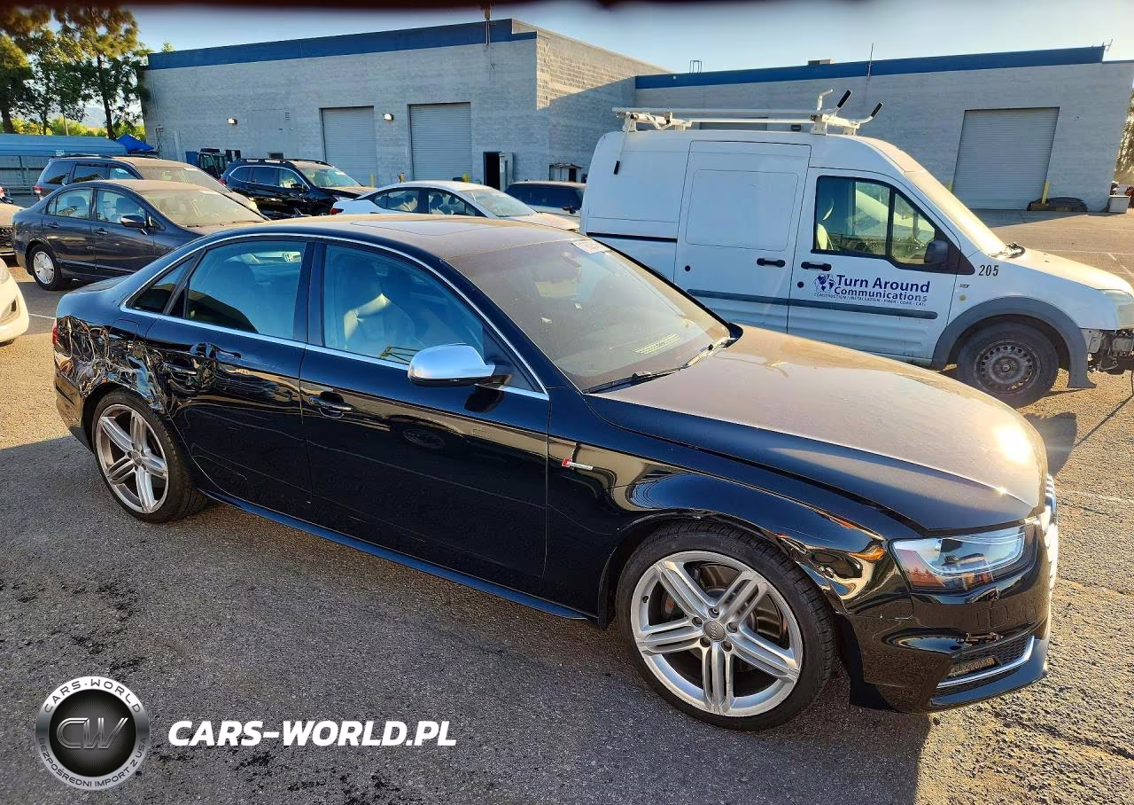 2014 Audi S4 Premium Plus VIN:WAUBGAFL1EA157143 - 4
