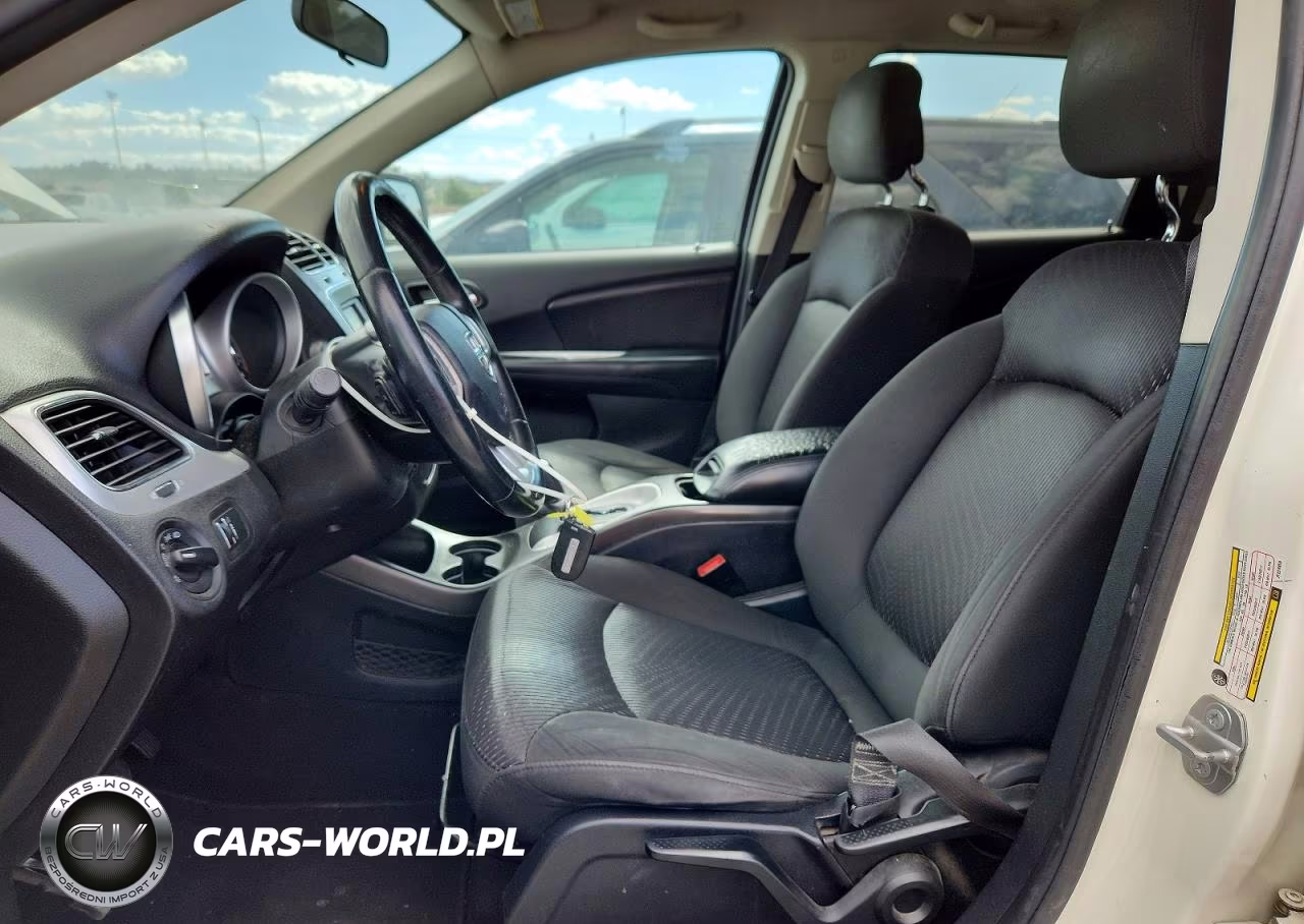 2018 Dodge Journey Se VIN:3C4PDCAB3JT229359 - 7