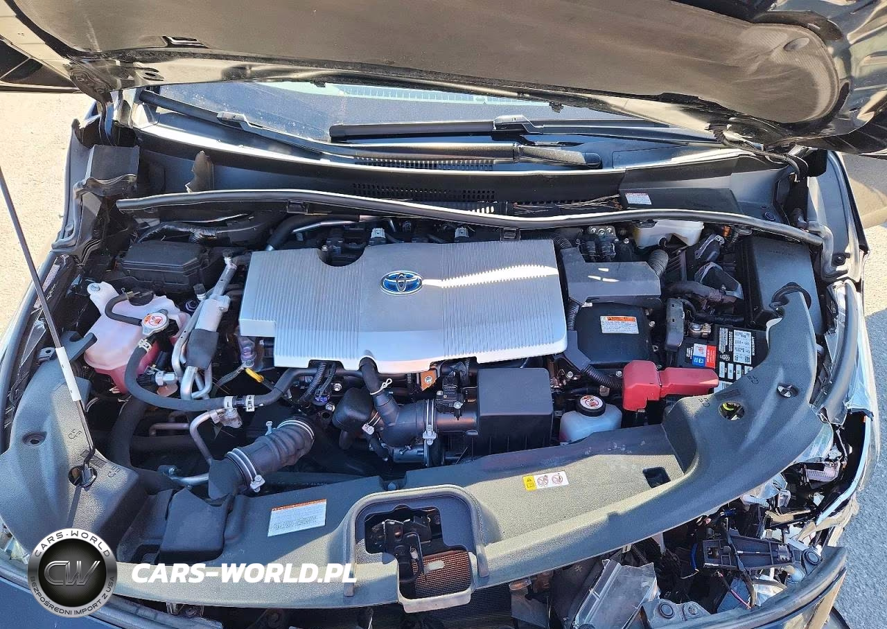 2022 Toyota Prius Prime Limited VIN:JTDKAMFP9N3200737 - 11