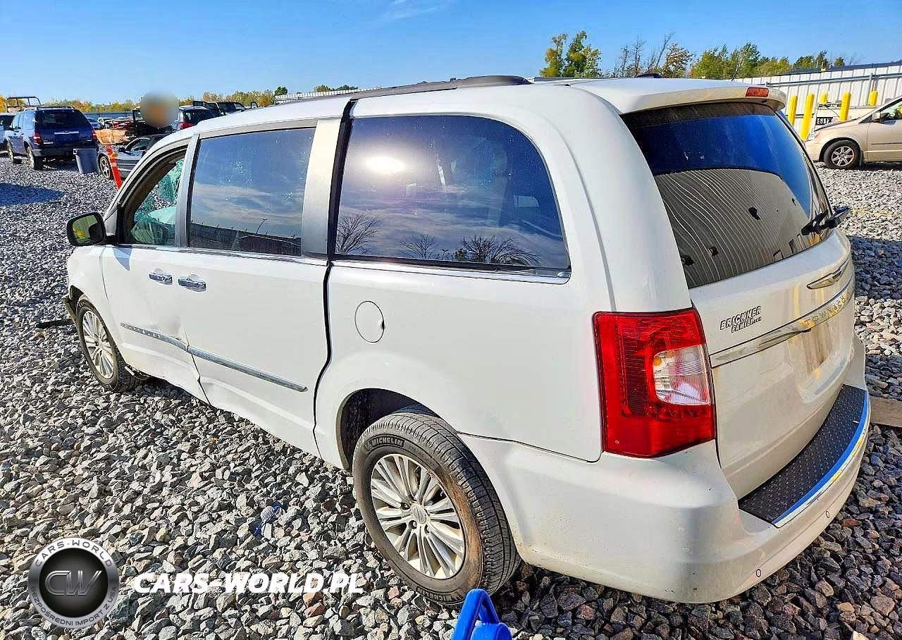 2015 Chrysler Town & Country Touring L VIN:2C4RC1CGXFR610595 - 2