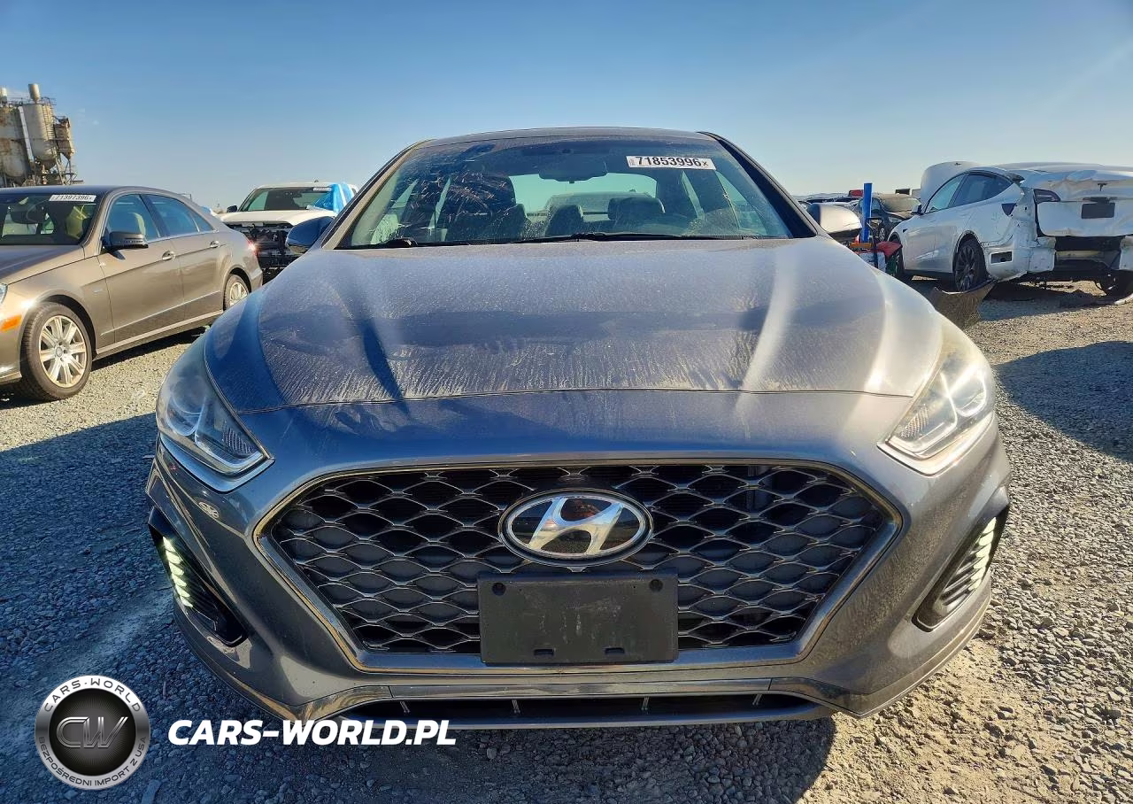 2018 Hyundai Sonata Sport+ VIN:5NPE34AFXJH704962 - 5