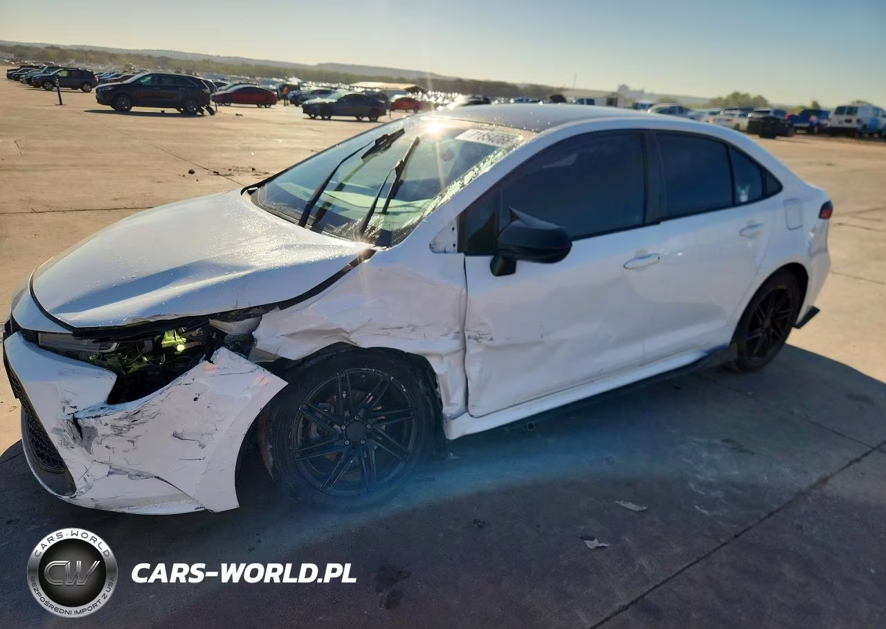 2022 Toyota Corolla Le – zdjęcie 1 z 12