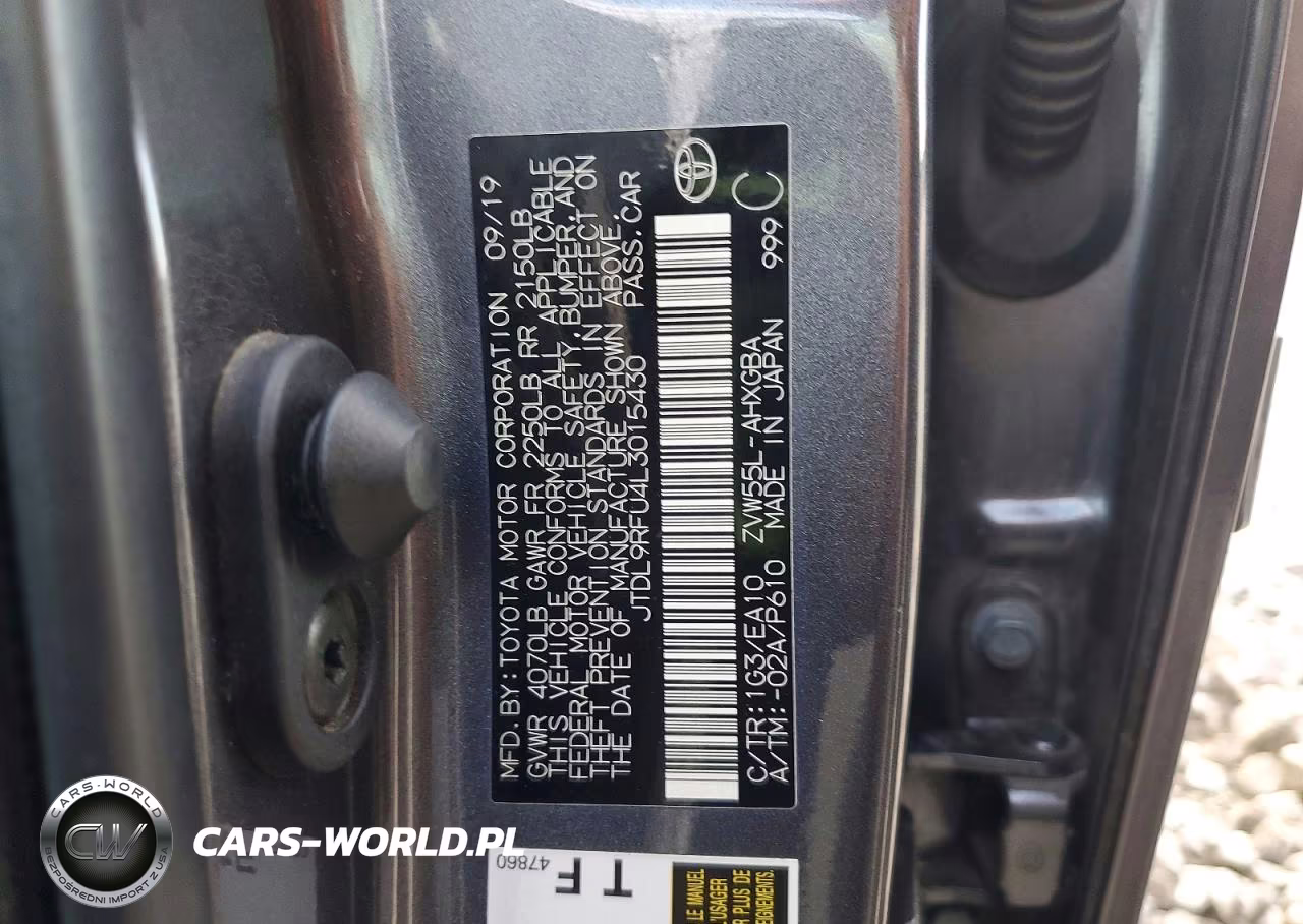 2020 Toyota Prius Xle Awd-E VIN:JTDL9RFU4L3015430 - 14