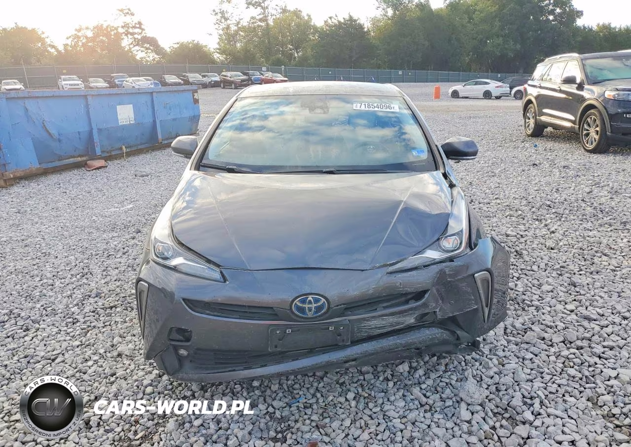 2020 Toyota Prius Xle Awd-E VIN:JTDL9RFU4L3015430 - 5
