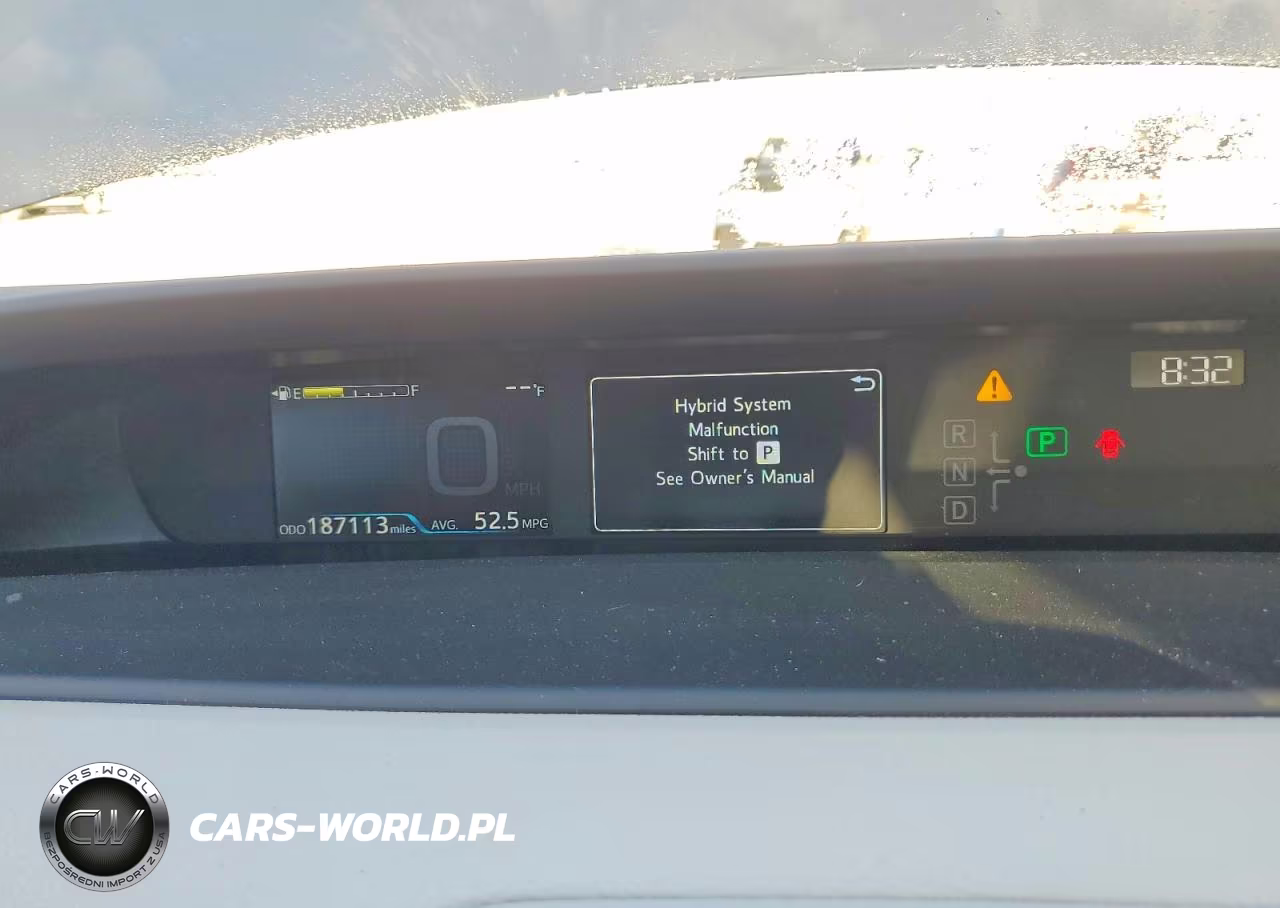 2020 Toyota Prius Xle Awd-E VIN:JTDL9RFU4L3015430 - 9