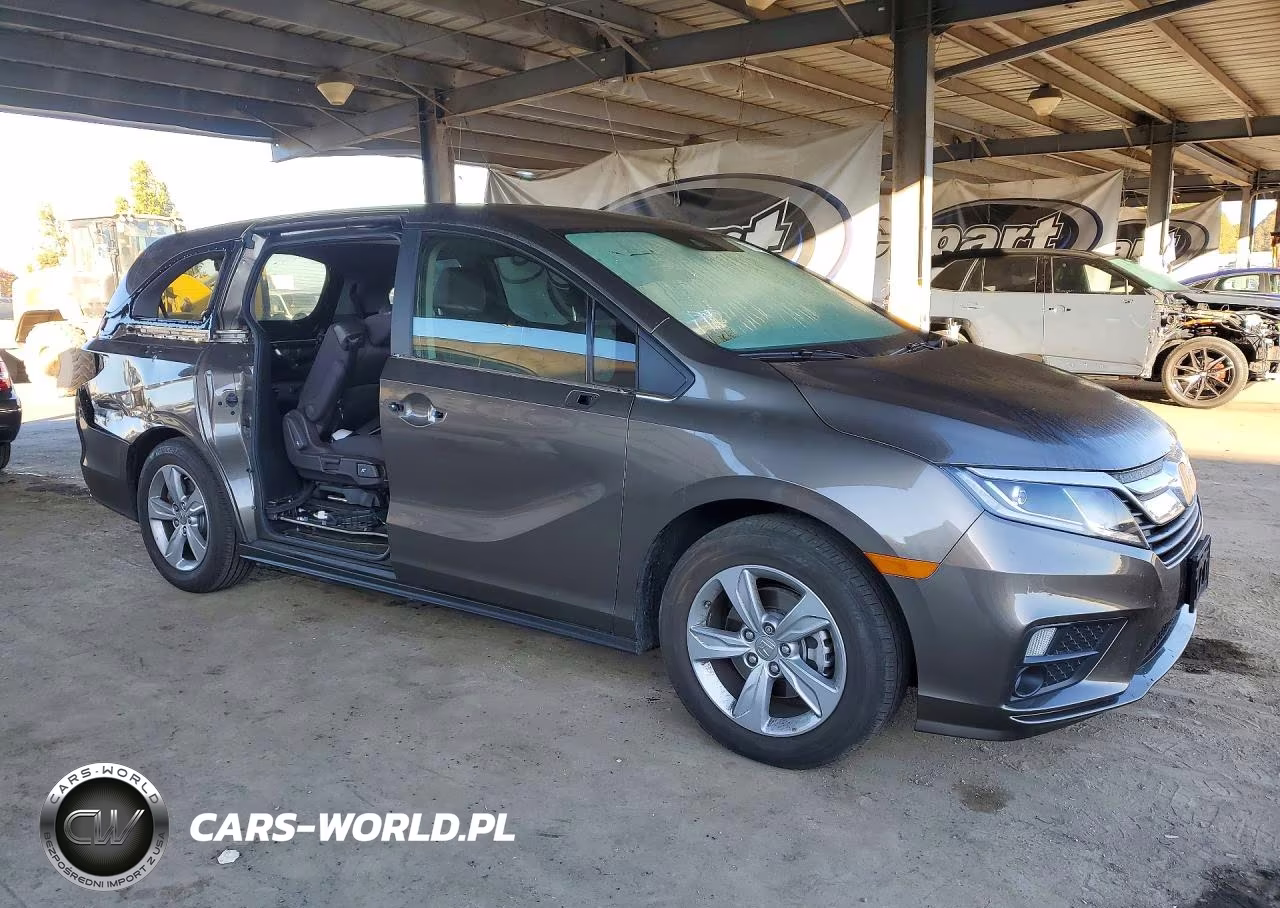 2018 Honda Odyssey Ex VIN:5FNRL6H5XJB104399 - 4