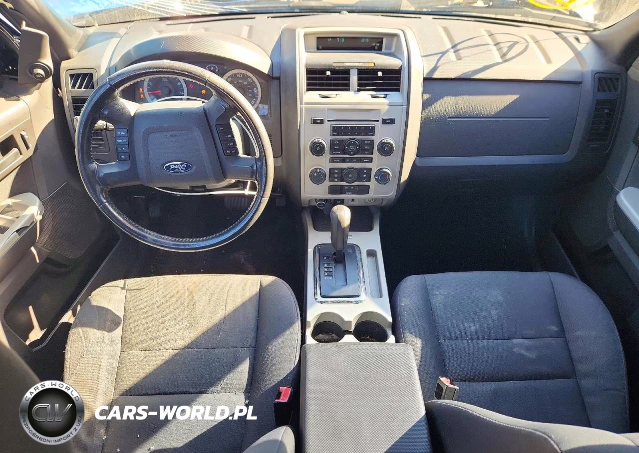 2011 Ford Escape Xlt VIN:1FMCU9DG2BKC38044 - 8
