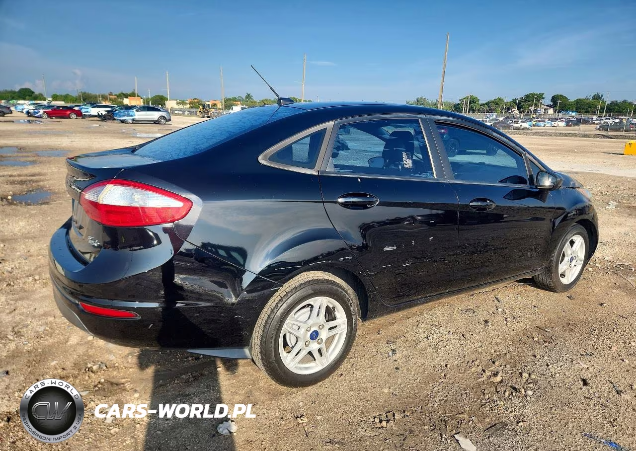 2018 Ford Fiesta Se VIN:3FADP4BJ9JM131779 - 3