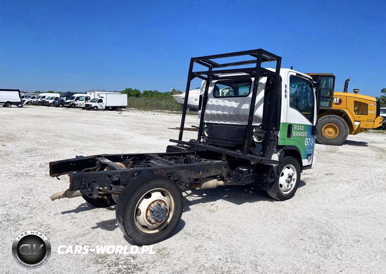 2024 Chevrolet 4500 Truck Cab And Chassis VIN:54DCDW1D0RS200377 - 3