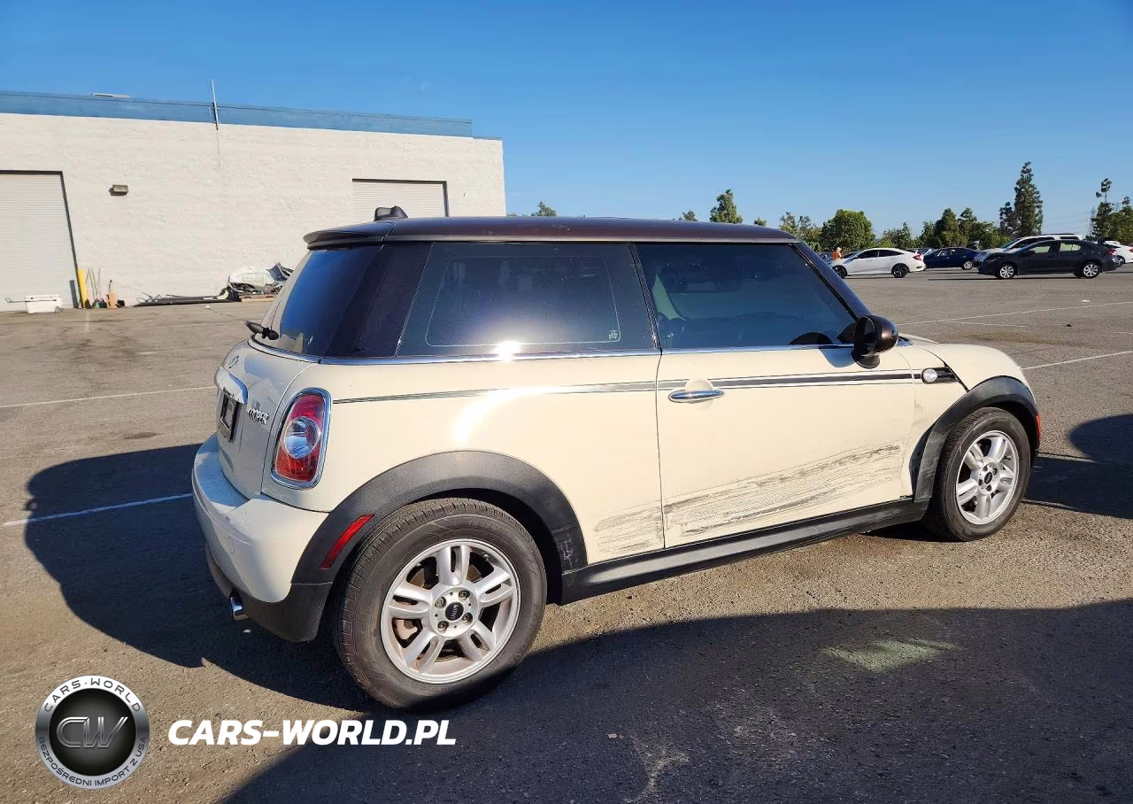 2013 Mini Cooper VIN:WMWSU3C56DT545921 - 3
