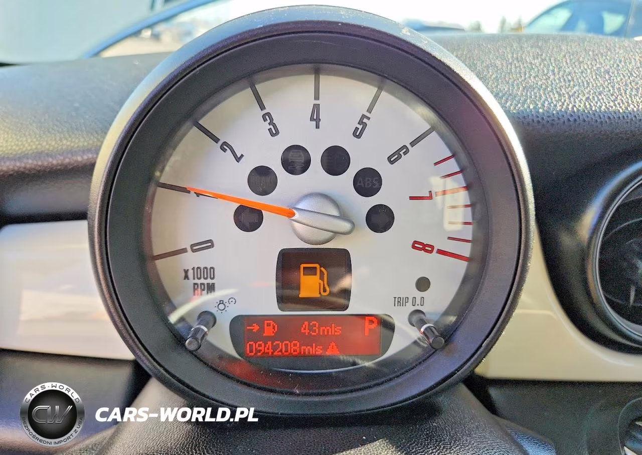 2013 Mini Cooper VIN:WMWSU3C56DT545921 - 9