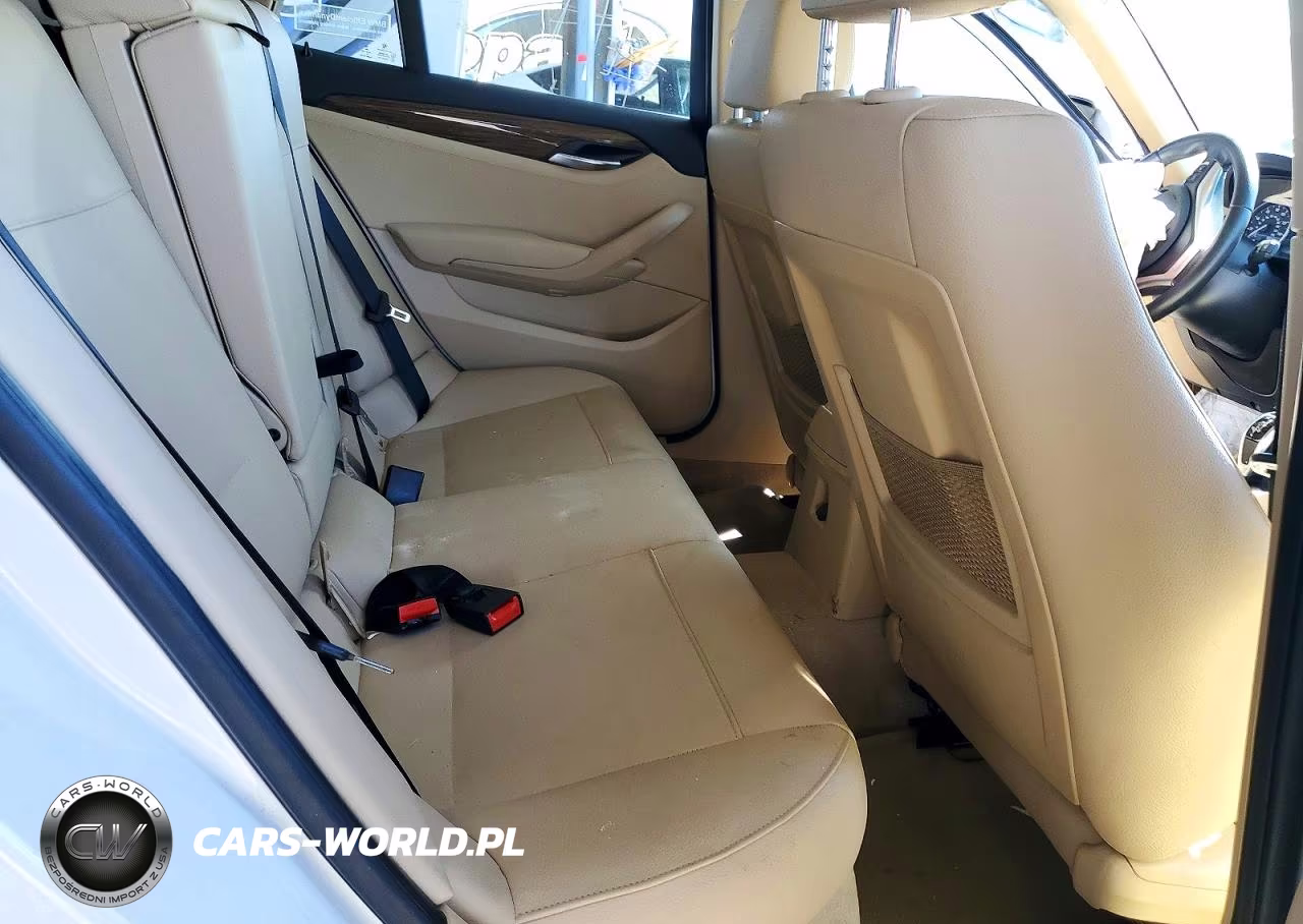 2015 BMW X1 Sdrive28I VIN:WBAVM1C53FV318839 - 10