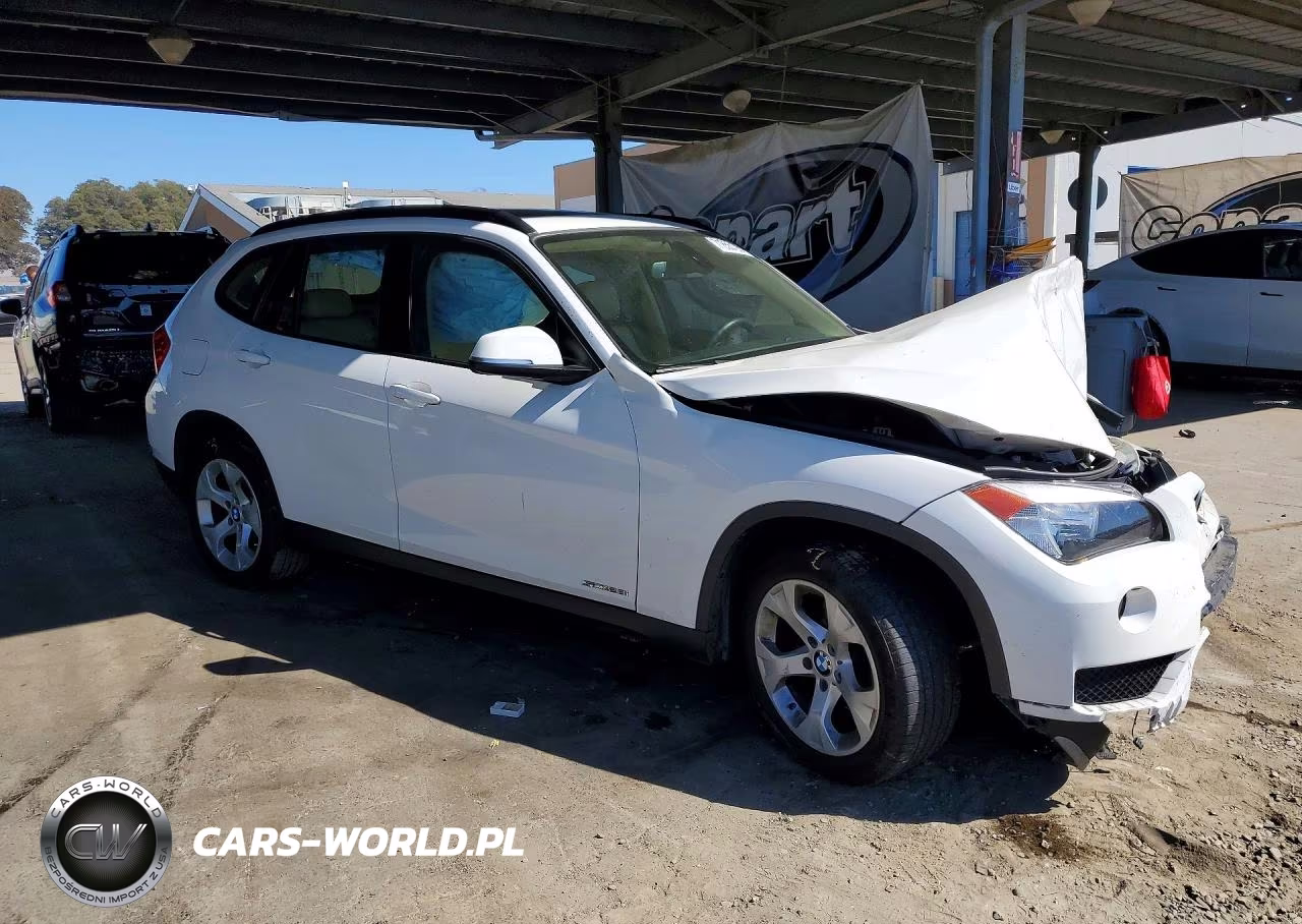 2015 BMW X1 Sdrive28I VIN:WBAVM1C53FV318839 - 4