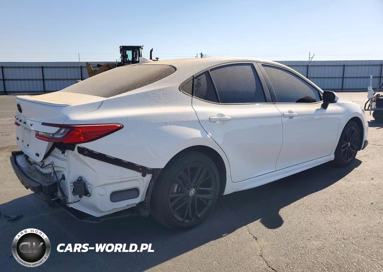 2025 Toyota Camry Se VIN:4T1DAACK8SU183303 - 3