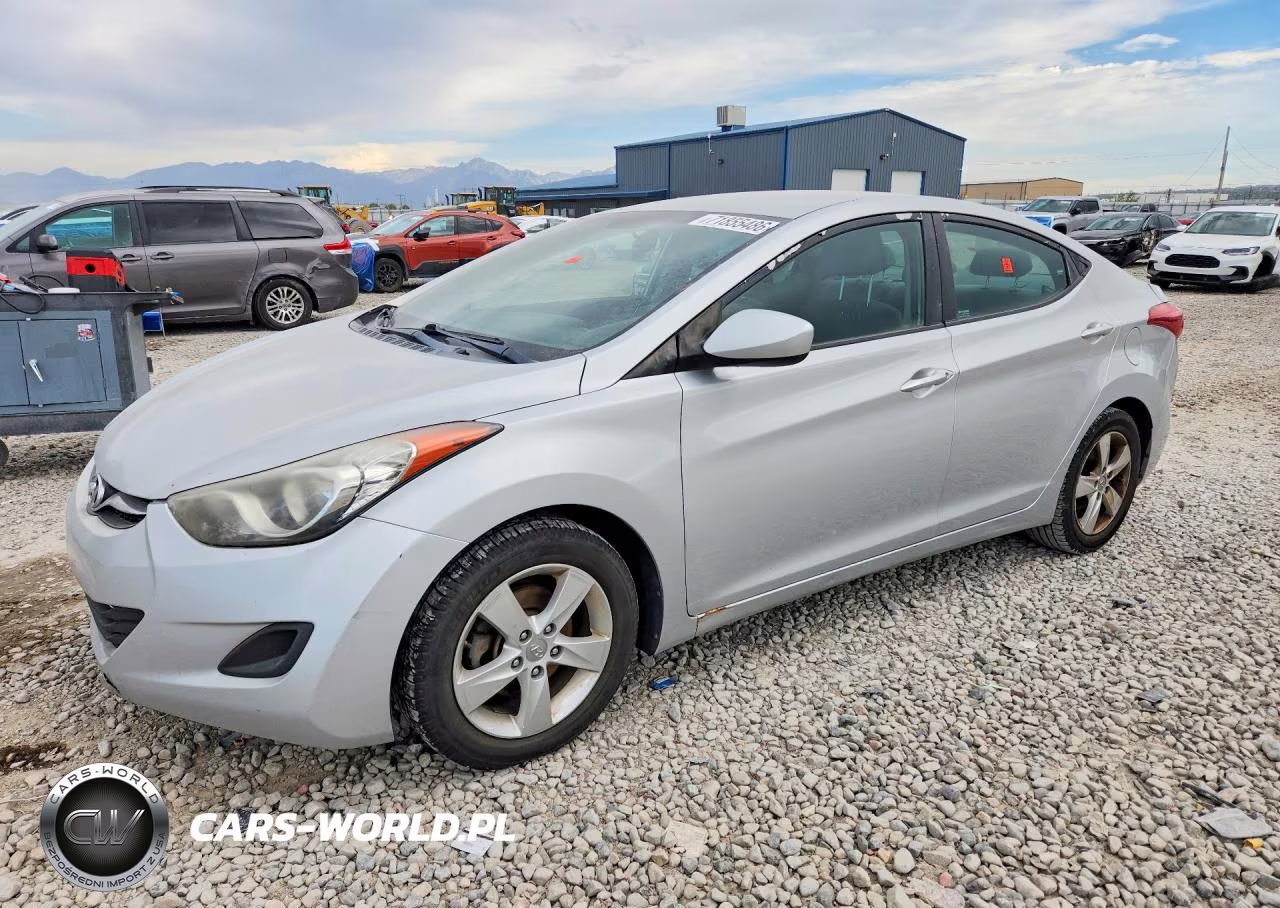 2013 Hyundai Elantra Gls