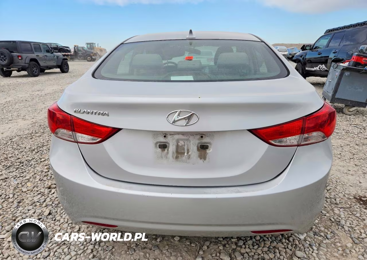 2013 Hyundai Elantra Gls VIN:KMHDH4AE4DU815629 - 6