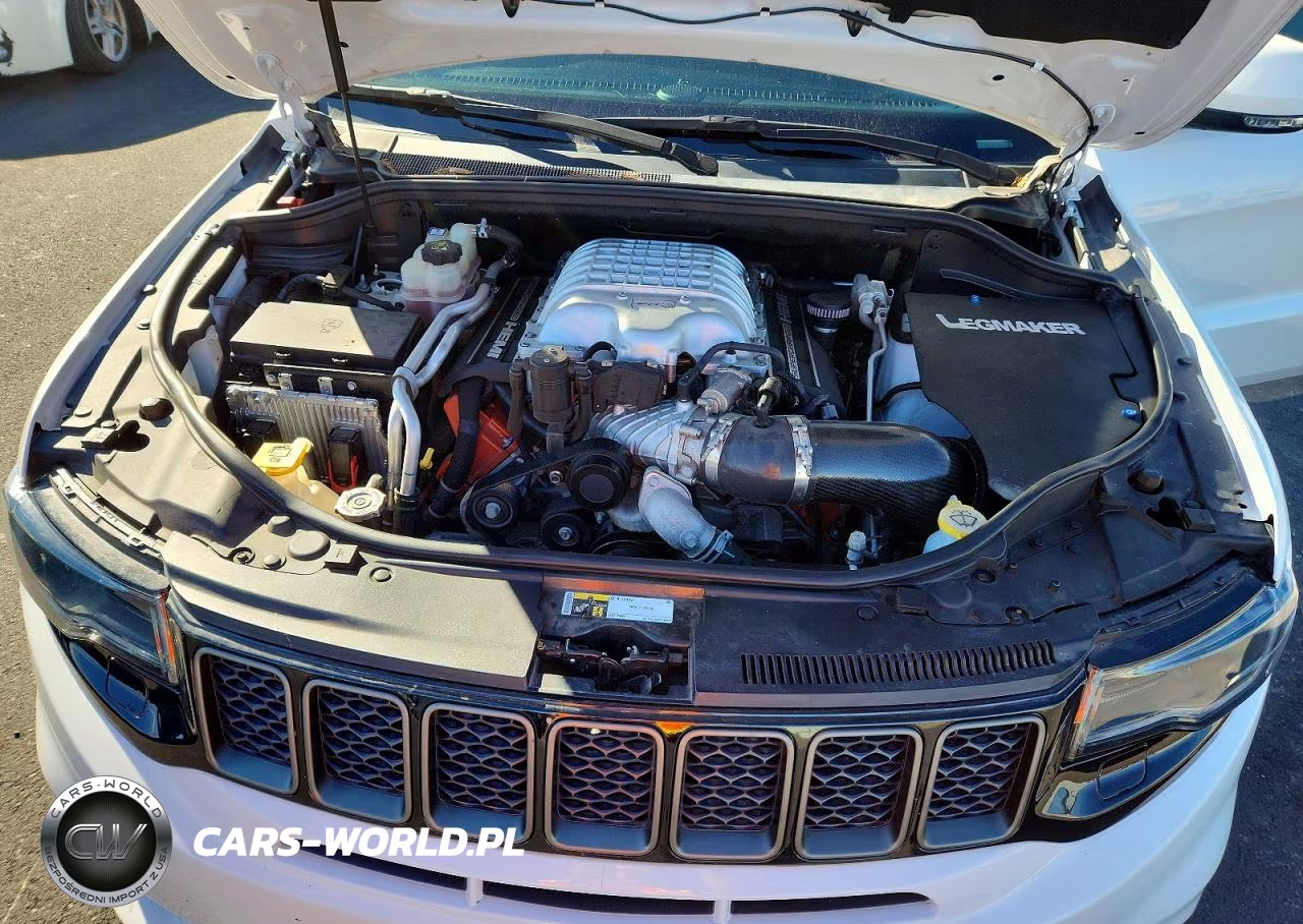 2018 Jeep Grand Cherokee Trackhawk VIN:1C4RJFN98JC318673 - 11