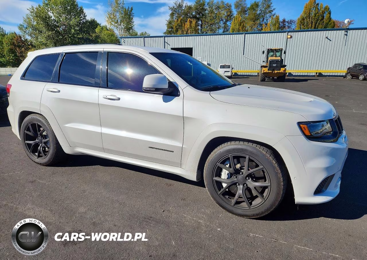 2018 Jeep Grand Cherokee Trackhawk VIN:1C4RJFN98JC318673 - 4