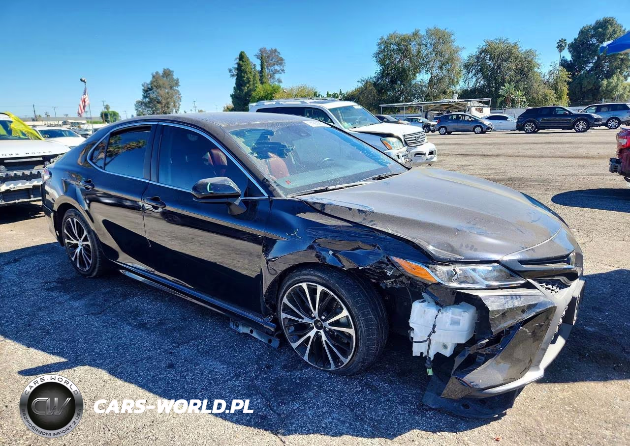 2019 Toyota Camry Se VIN:4T1B11HK5KU165969 - 4