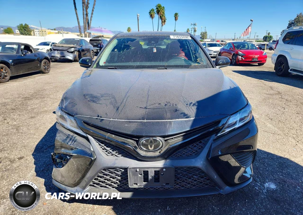 2019 Toyota Camry Se VIN:4T1B11HK5KU165969 - 5