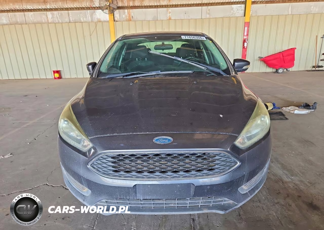 2017 Ford Focus Se VIN:1FADP3F20HL210850 - 5