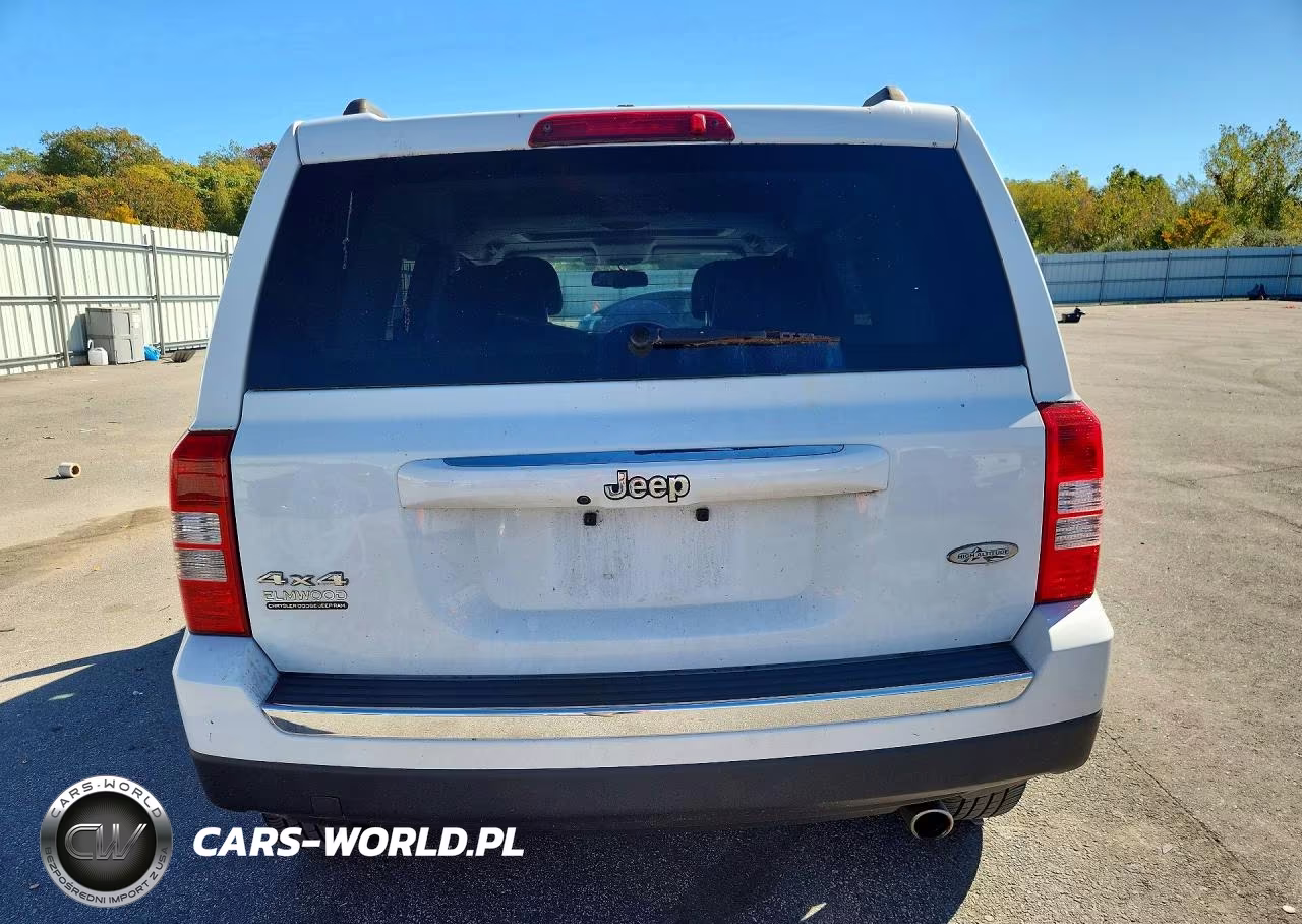 2016 Jeep Patriot Latitude VIN:1C4NJRFB4GD724891 - 6
