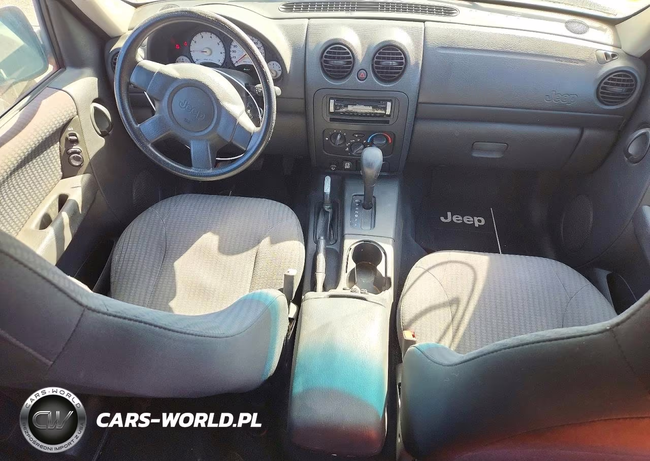 2002 Jeep Liberty Sport VIN:1J4GL48K62W136730 - 8