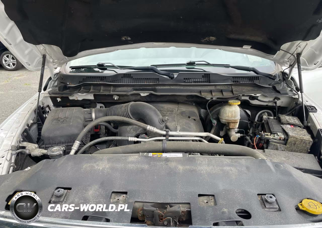 2019 Ram 1500 Classic Tradesman VIN:1C6RR7STXKS593314 - 7