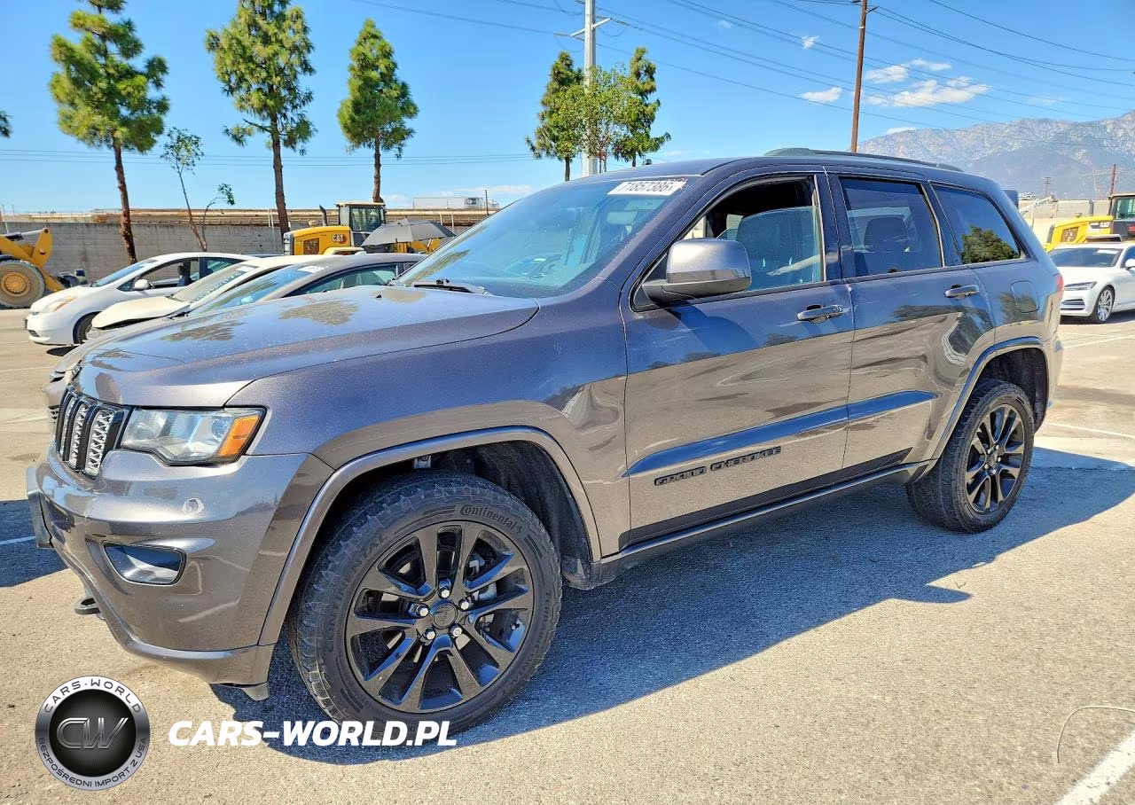 2018 Jeep Grand Cherokee Laredo