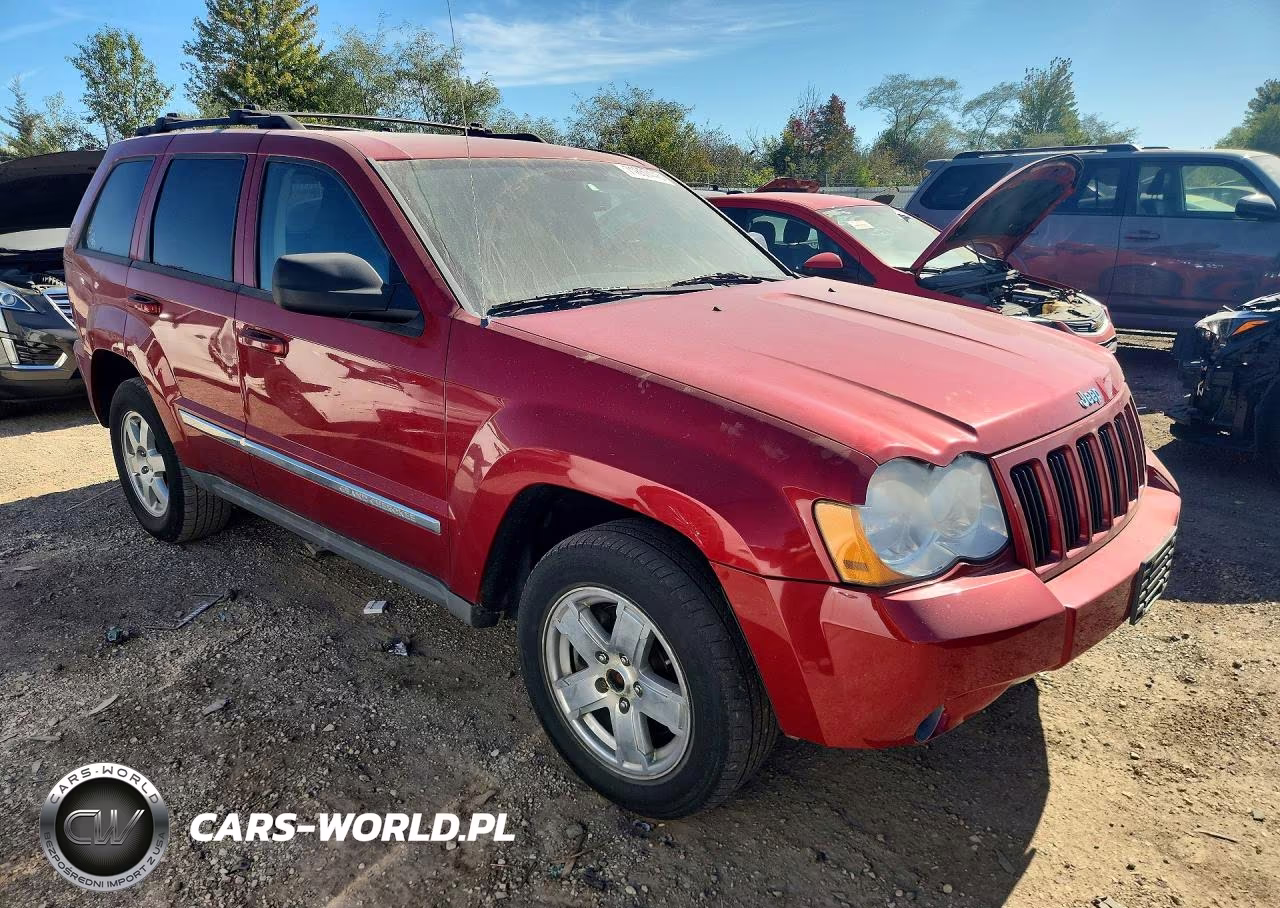 2010 Jeep Grand Cherokee Laredo VIN:1J4PR4GK0AC117140 - 4