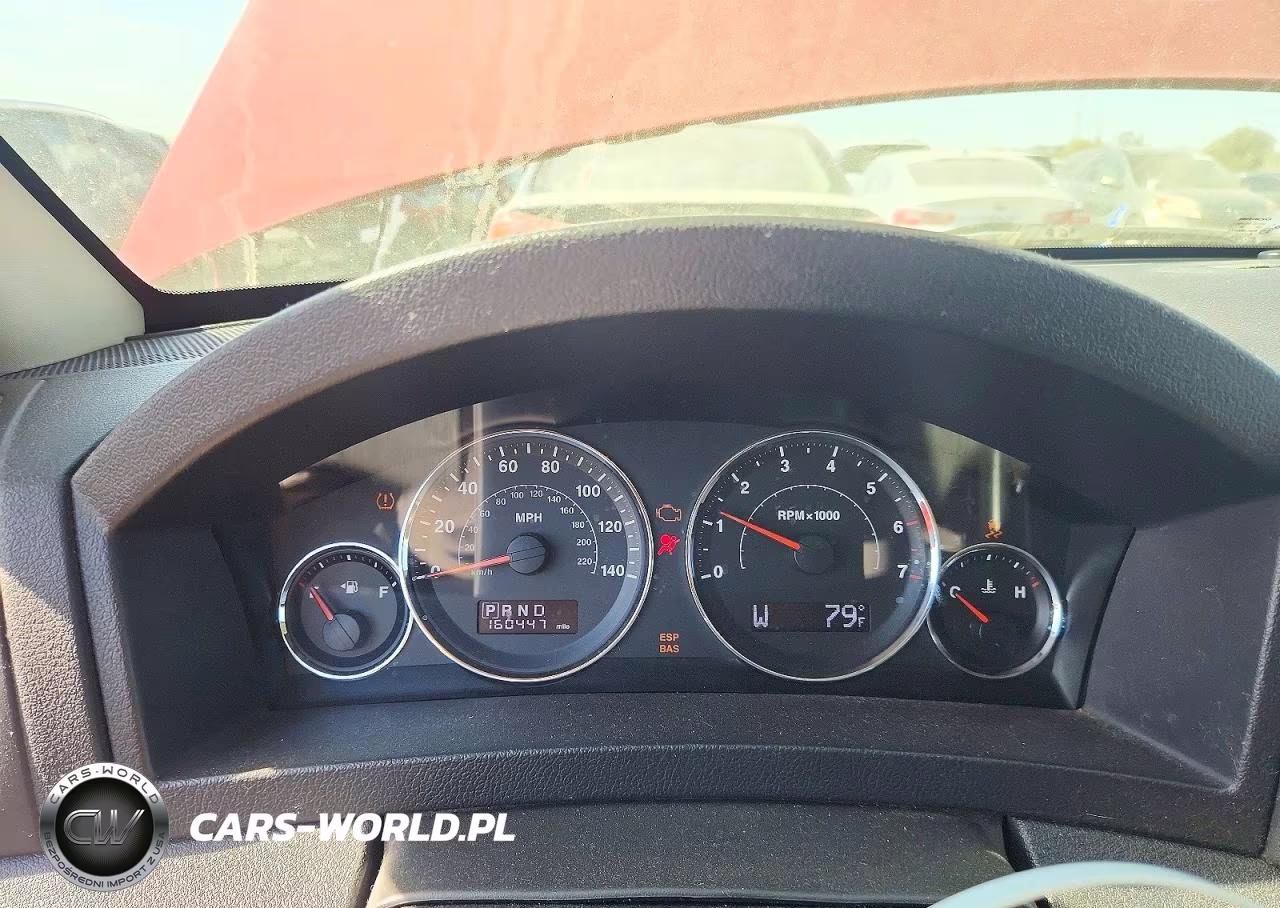 2010 Jeep Grand Cherokee Laredo VIN:1J4PR4GK0AC117140 - 9