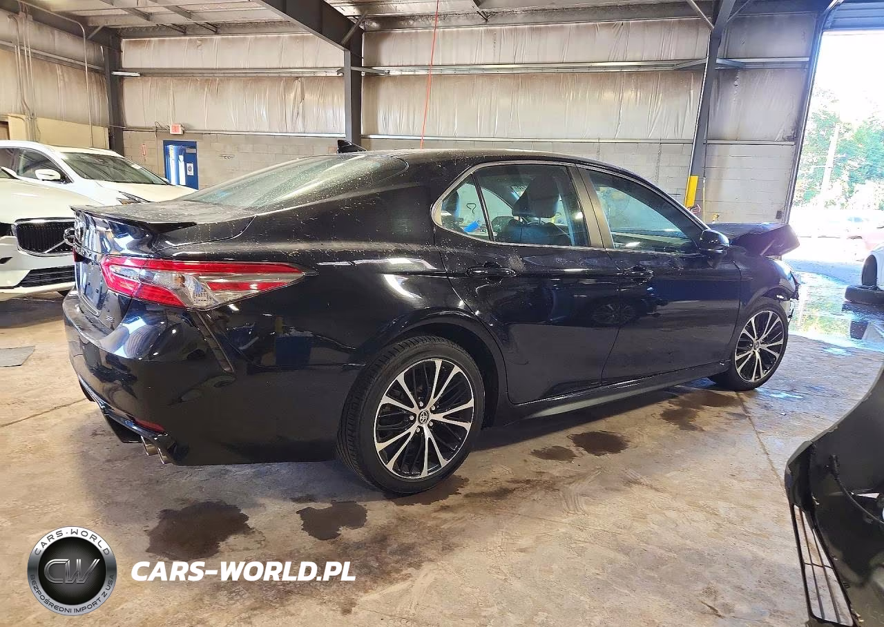 2019 Toyota Camry Se VIN:4T1B11HK6KU203564 - 3