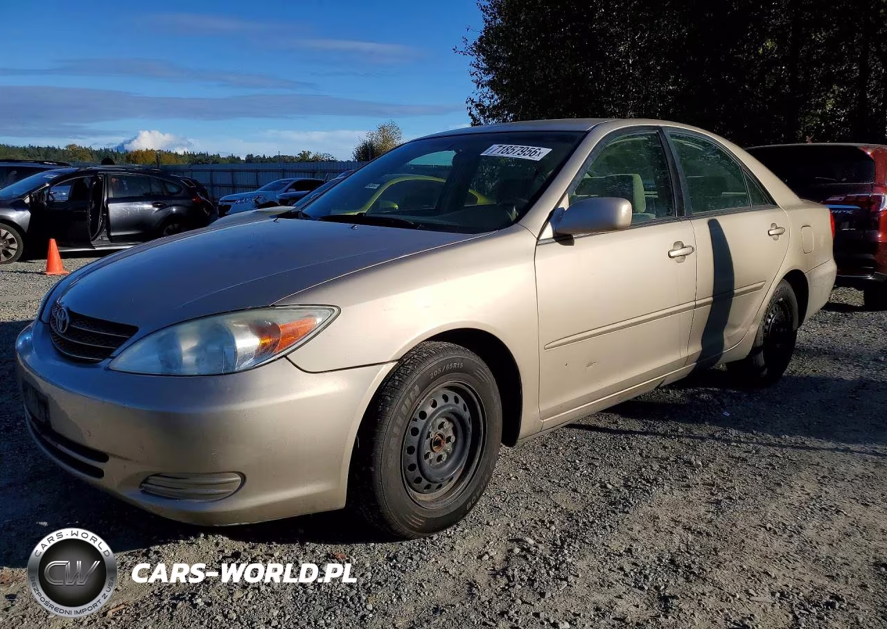 2004 Toyota Camry Le