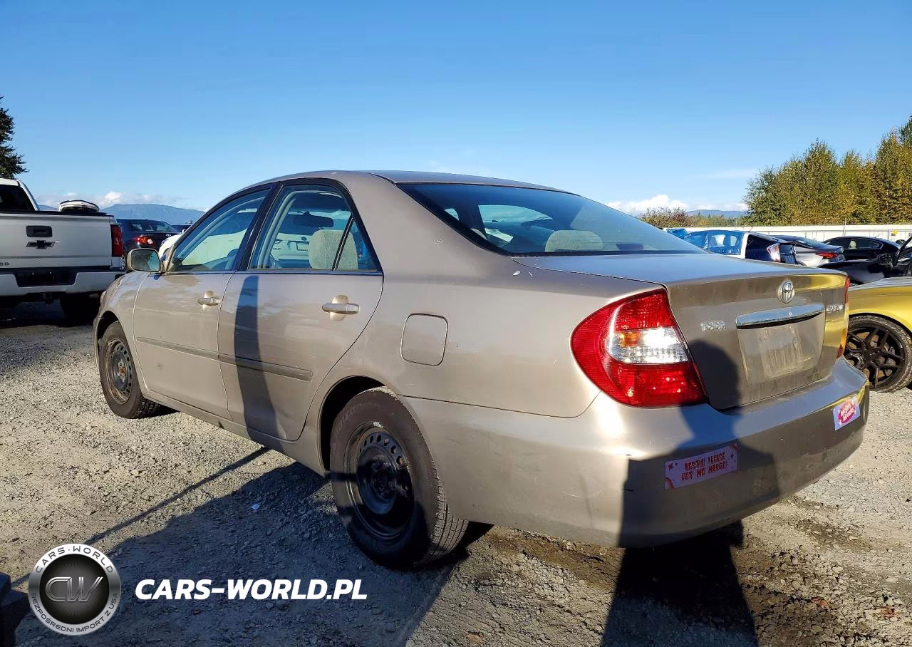 2004 Toyota Camry Le VIN:4T1BE32K94U888560 - 2