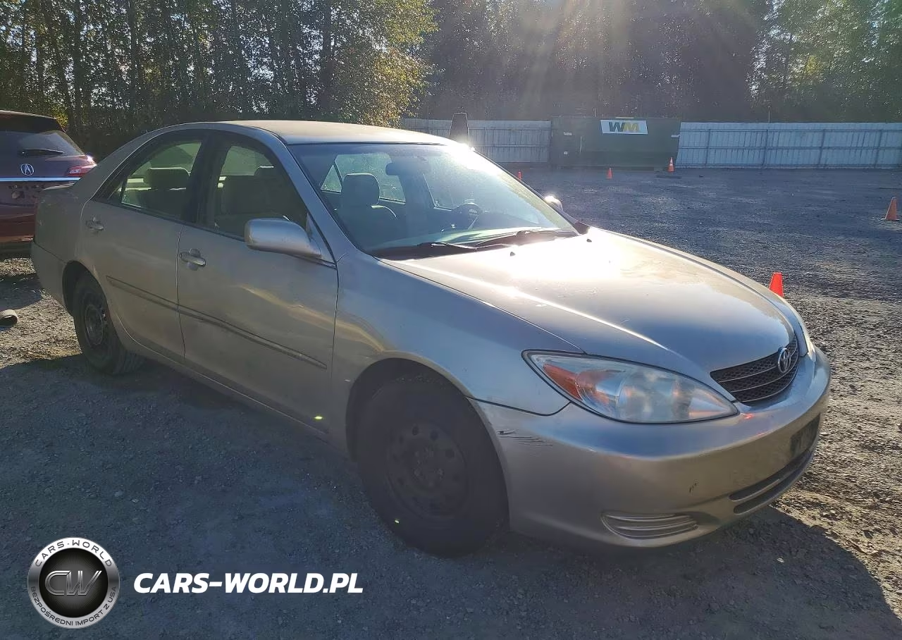 2004 Toyota Camry Le VIN:4T1BE32K94U888560 - 4