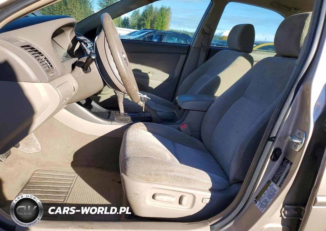2004 Toyota Camry Le VIN:4T1BE32K94U888560 - 7