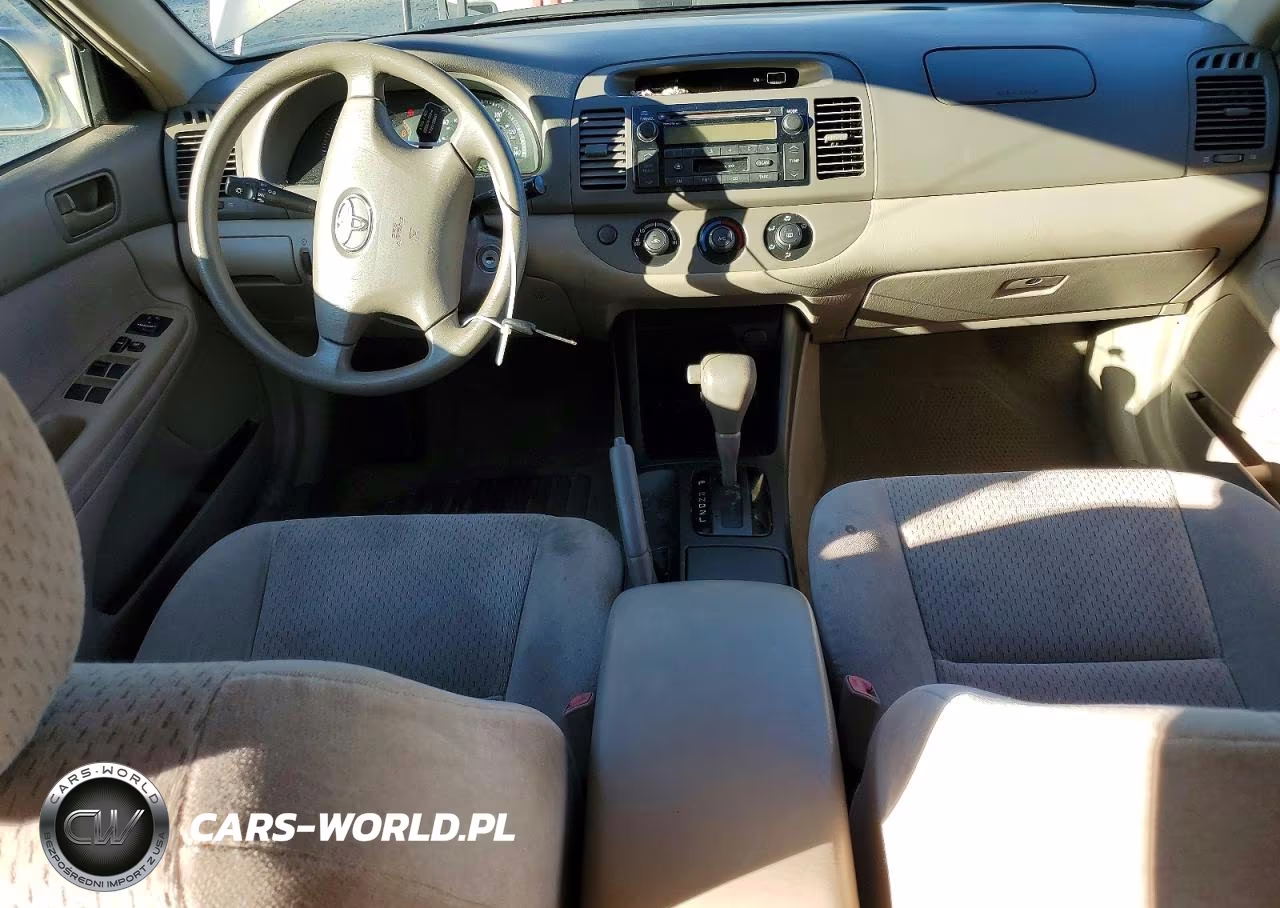 2004 Toyota Camry Le VIN:4T1BE32K94U888560 - 8