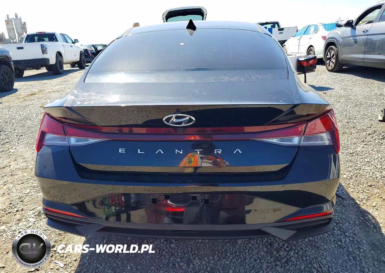 2022 Hyundai Elantra Sel VIN:KMHLM4AGXNU241676 - 6