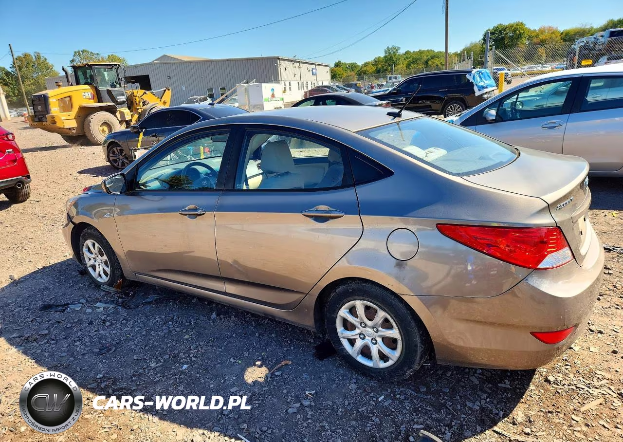 2014 Hyundai Accent Gls VIN:KMHCT4AE8EU692817 - 2