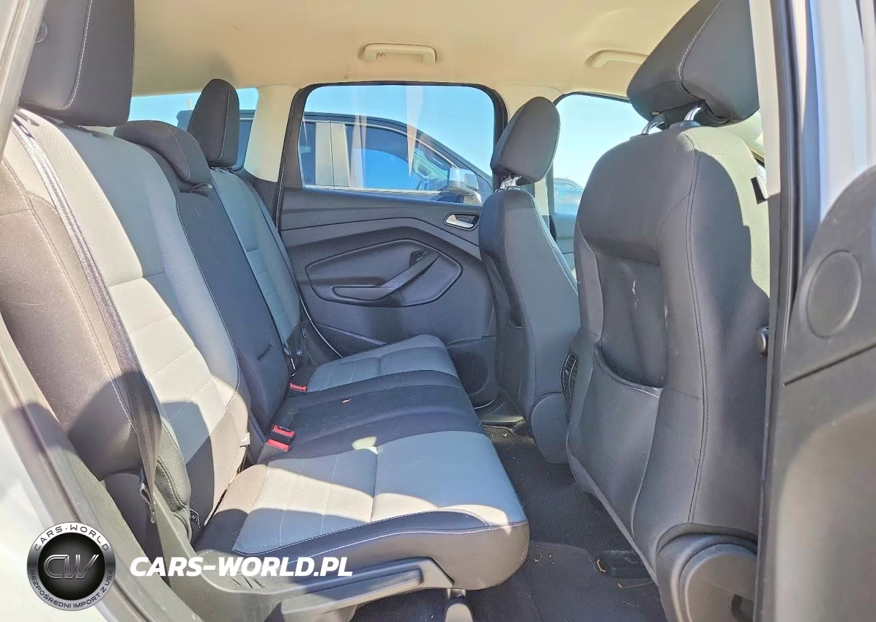 2016 Ford Escape Se VIN:1FMCU0GX0GUB48801 - 10