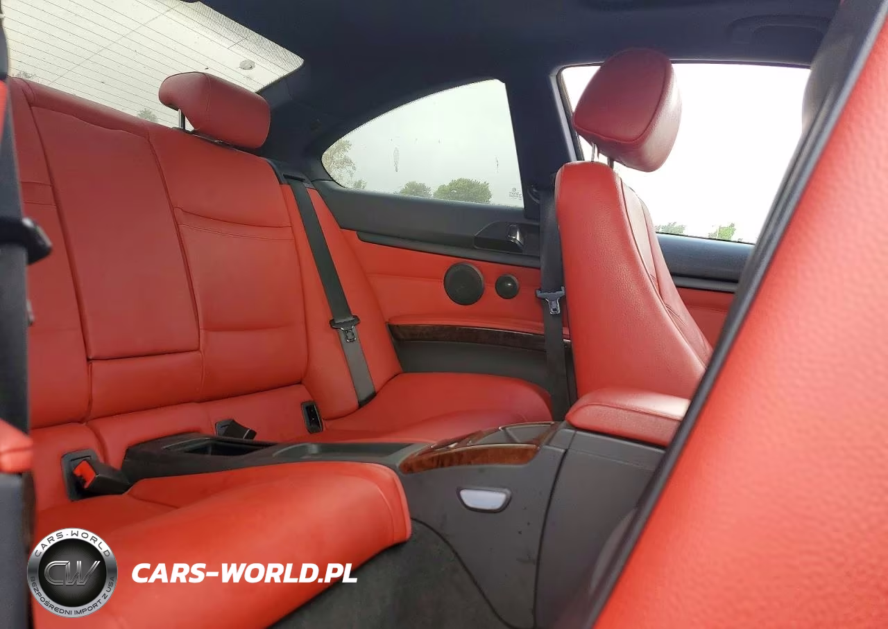 2011 BMW 335 Xi VIN:WBAKF9C58BE261639 - 10