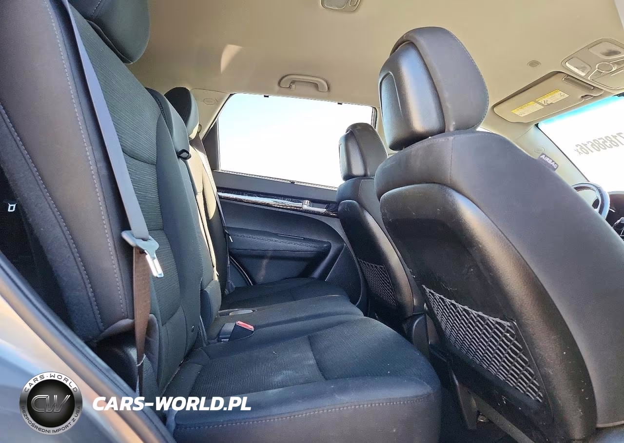 2014 Kia Sorento Lx VIN:5XYKTDA6XEG472265 - 11